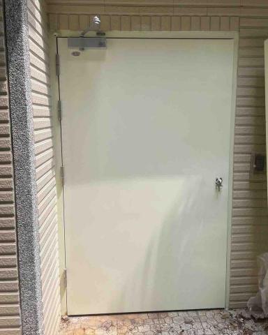 築峰門片安裝 - 防火門代購安裝 築峰門片安裝 - 防火門代購安裝