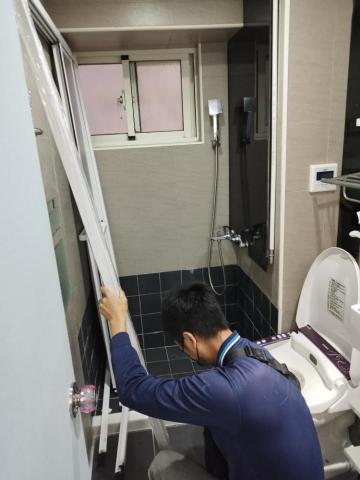 周昆興 - 浴室乾濕分離工程（施工中）