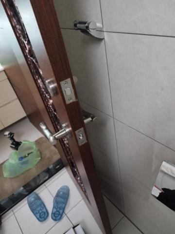 周昆興 - 浴室門把手更新工程（完成）