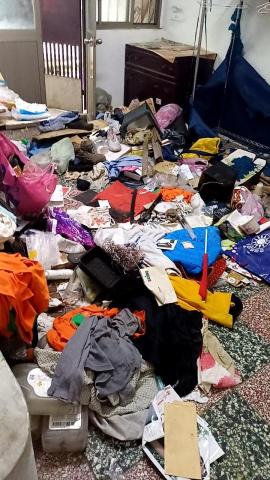 全方位各式工程＆Kitty 愛乾淨清潔工作室 - 打包及清潔