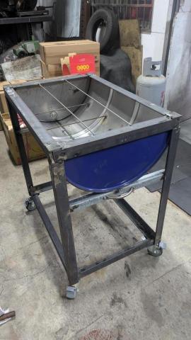 淯仁鐵件設計YR Metal works - 自製烤肉架