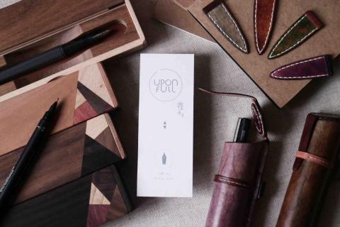 AF studio - Upon Full 覆禾子工作室 產品小卡形象設計