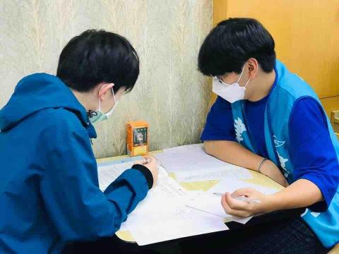 李鴻誠 -  補習班解題 李鴻誠 -  補習班解題