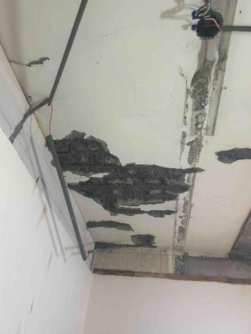 好工人拆除裝修團隊 - 屋頂防水處理