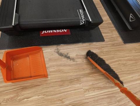 藍泳清潔管理 - 社區健身房清潔