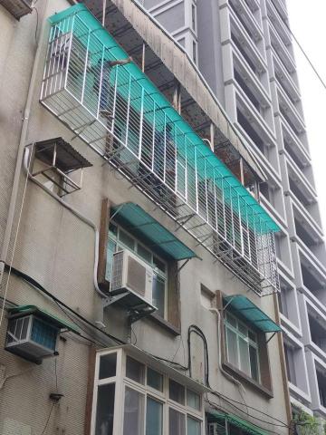 永昇鐵工廠 - 不鏽鋼鐵窗 永昇鐵工廠 - 不鏽鋼鐵窗