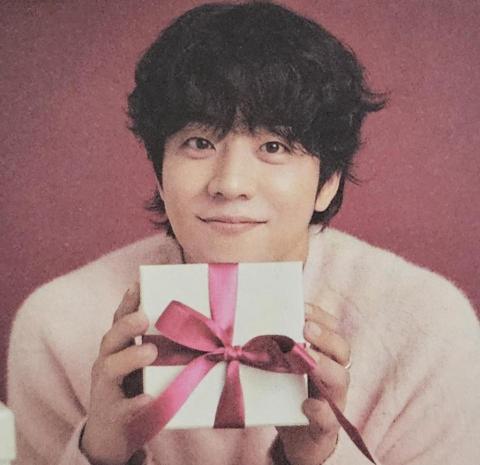 花嫁 時尚造型 - 時尚 男模
生活（私） 禮物 
@蔡鐘協
官方授權

@HerOinYin
