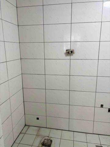 楊文皓 - 廁所25*40壁磚完成照