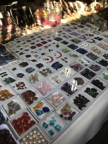 格雷大叔 - 緬甸寶石市場