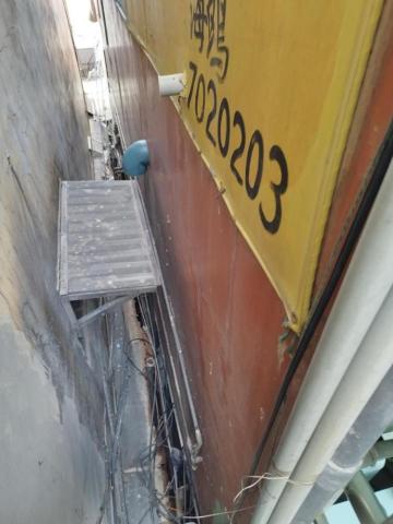 周昆興 - 陽台排水管漏水改管工程（前）