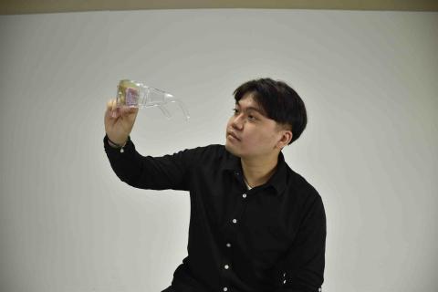 曾冠儒 曾冠儒
