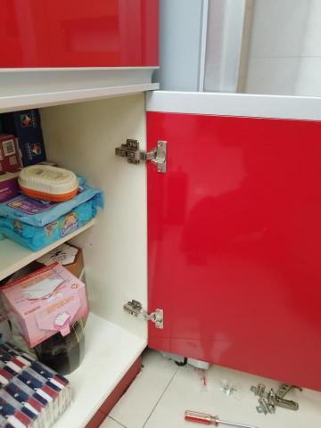 周昆興 - 櫃門鉸鏈修繕工程（完工）