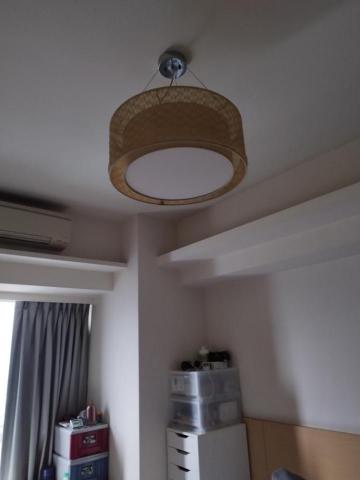 周昆興 - 臥室吊燈修繕工程（前）