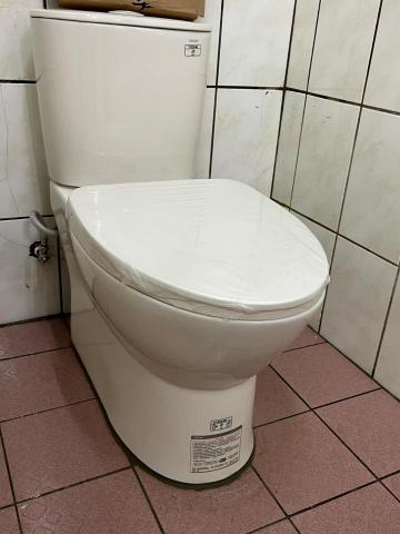 宸宇水電網路工作室 - 馬桶拆除 安裝  清運  宸宇水電網路工作室 - 馬桶拆除 安裝  清運