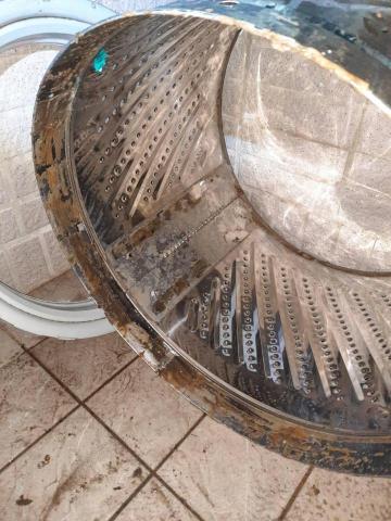 阿仁  ~冷氣 ~洗衣機~清潔保養 - 洗衣機污垢