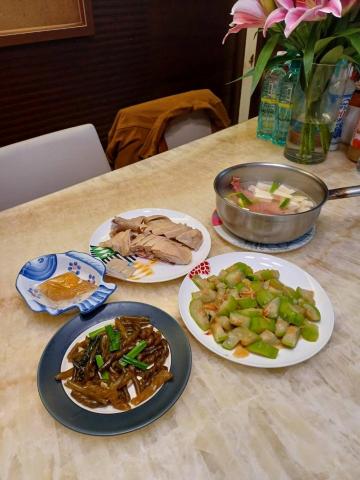 柯全泰 - 家事料理服務完成照02