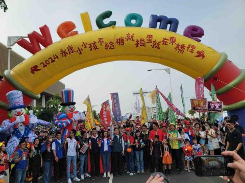 威秀藝能☆婚禮企劃/婚禮樂團/春酒尾牙/各式活動主持 - 