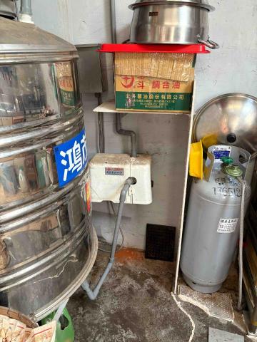 施小姐 - 馬達移機