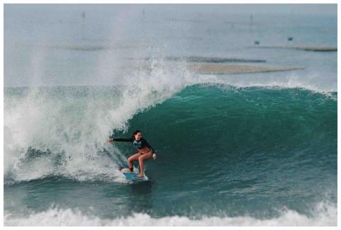 mermaid_surf_swim_studio - 衝浪教學