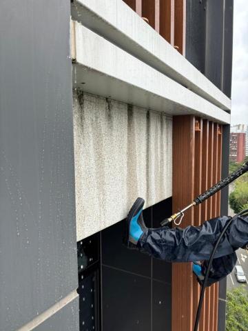 林 - 外牆高壓清洗