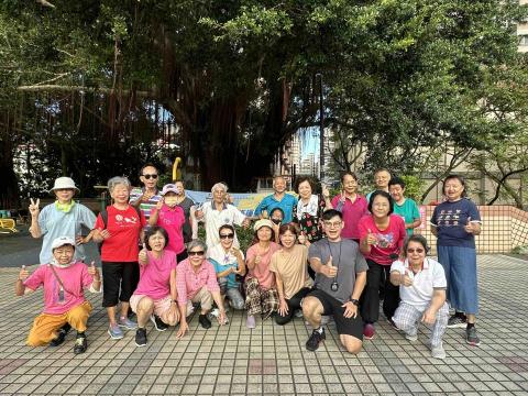 Kiwi 健身教練｜整復師｜居家運動｜私人訓練 - 戶外運動課程