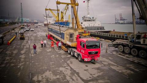 動堂堂錄影工作室 - 拍攝日本JR寢台列車台日運輸紀錄片