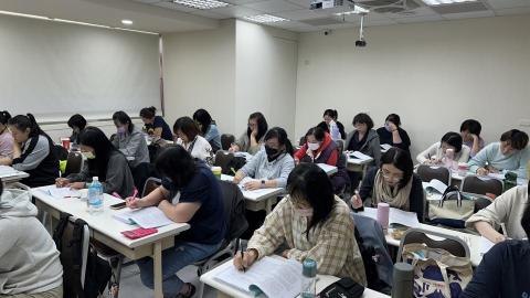 卓毅財稅教育中心 - 