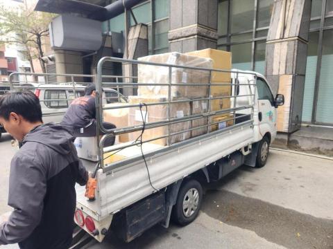 璟鑫搬家 吳祥瑋 - 衛生所搬運