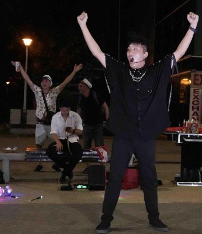 音樂雜技屋-表演部 - 羅馬尼亞演出