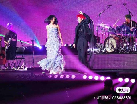 賴以弘 - 王源客廳狂歡2.0巡演（嘉賓：陳綺貞）