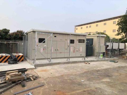 承蓁工程行.圍籬工程 - 客制化-多功能角鐵加菱型網。電箱圍籬