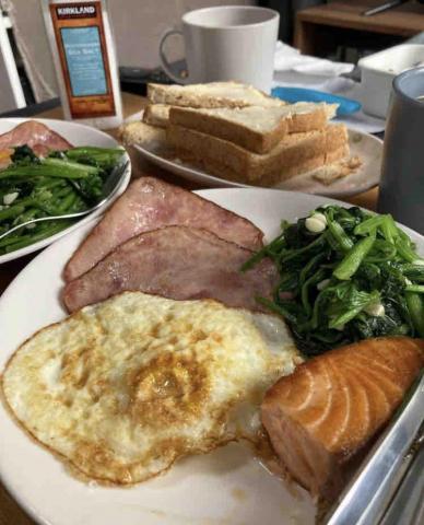 俞俞鈴 - 早午餐