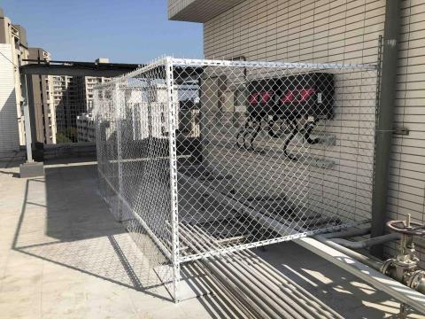 承蓁工程行.圍籬工程 - 客制化-頂樓太陽能電箱圍籬