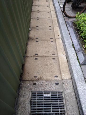 陳俊宏 - 社區排水溝清潔前