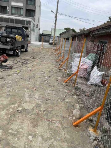 承蓁工程行.圍籬工程 -  客制化-簡易圍籬。噴漆上色