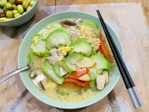 亮亮營養師🥰 - 