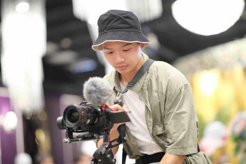 「影 • 響力』專業拍攝/剪輯 韋翰 - 婚禮動態攝影