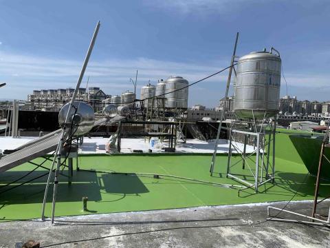 六任 室內裝修工程 - 頂樓戶外防水施工