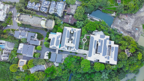 張力文(個人空拍攝影) - 太陽能案場空拍