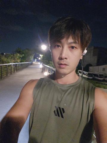 舒壓男按摩師 - 