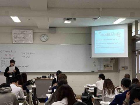 家儀 - 日本高專英語實習老師/助教