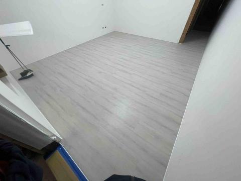 Mr.LIN (個人接案） - 舊屋改修 - 卡扣地板鋪設