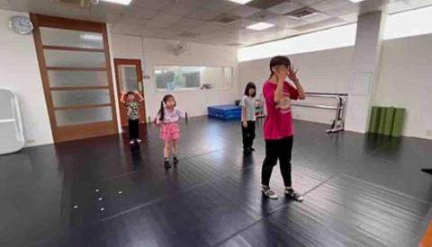 家儀 - 暑期流行舞蹈課程