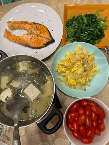 亮亮營養師🥰 - 