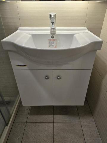 佳銓水電空調工程行 - HCG浴櫃安裝