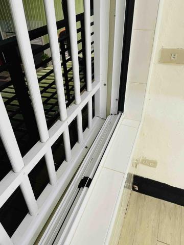 🔆 清潔小幫手 🔆 - 窗溝處理後