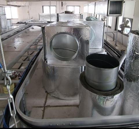 周先生 - 冷凍室風管安裝