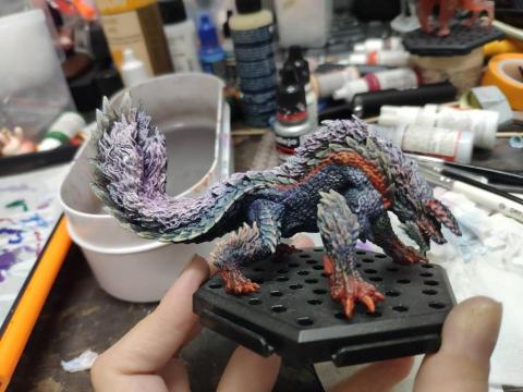 葉俞均 - 怪獸盒玩塗裝