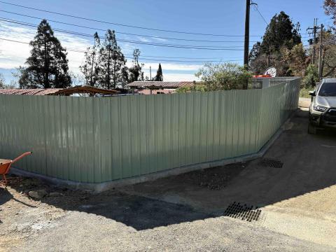 秉立金屬工程有限公司 - 