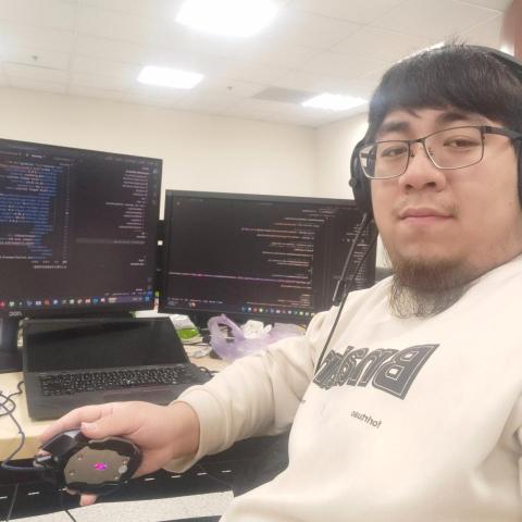 提供金流API串接服務的專家蔡仲威